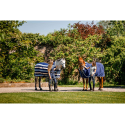 Coperta in pile Horseware Newmarket Cosy Fleece Cooler Marine witney Blu marino Coperta in pile Horseware Newmarket Cosy Fleece Cooler Marine witney Blu marino