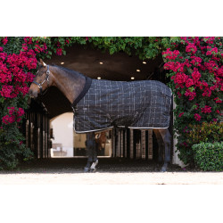 Coperta da scuderia Horseware Rhino Pony 250g VL Nero / quadri bianco grigi Coperta da scuderia Horseware Rhino Pony 250g VL Nero / quadri bianco grigi