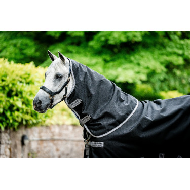Coperta Horseware Amigo 1200D Turnout Plus 50g Nero / grigio titanio / argento Coperta Horseware Amigo 1200D Turnout Plus 50g Nero / grigio titanio / argento