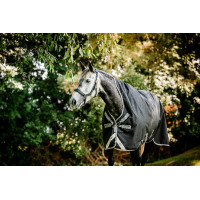 Coperta Horseware Amigo 1200D Wug Turnout 150g Marino / grigio titanio / argento Blu marino