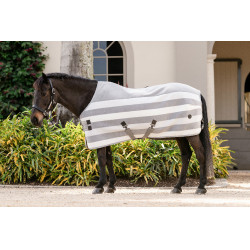 Coperta in pile Horseware Newmarket Poney Fleece Cooler Carbone di legna Witney Grigio Coperta in pile Horseware Newmarket Poney Fleece Cooler Carbone di legna Witney Grigio