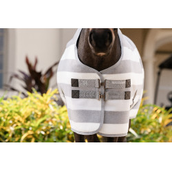 Coperta in pile Horseware Newmarket Poney Fleece Cooler Carbone di legna Witney Grigio Coperta in pile Horseware Newmarket Poney Fleece Cooler Carbone di legna Witney Grigio