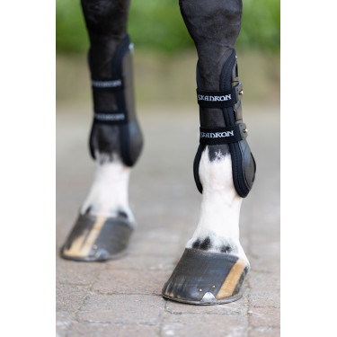 Stinchiere anteriori Eskadron Flexisoft Air Nero Stinchiere anteriori Eskadron Flexisoft Air Nero