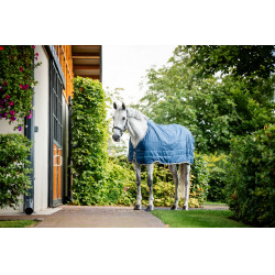 Liner Horseware Ionic Therapy 50g Bleu imperial / argent /Marine Blu Liner Horseware Ionic Therapy 50g Bleu imperial / argent /Marine Blu