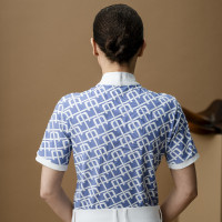 Polo da concorso Horseware AA Alcina maniche corte Stampa blu monogramma Motivi Polo da concorso Horseware AA Alcina maniche corte Stampa blu monogramma Motivi