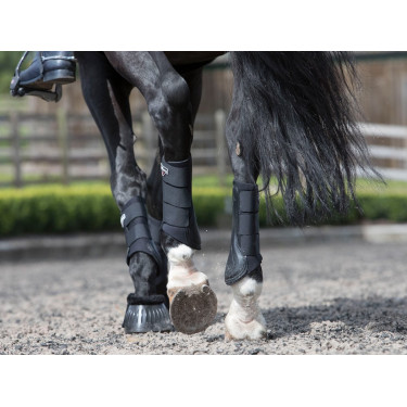Stinchiere LeMieux Grafter Stinchiere LeMieux Grafter