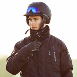 Scaldacollo leggero per l'estate Finn-Tack Pro Nero