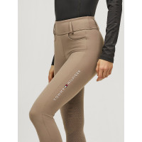 Pantaloni da equitazione Tommy Hilfiger Equestrian Vermont da donna con fondello integrale Fossile Pantaloni da equitazione Tommy Hilfiger Equestrian Vermont da donna con fondello integrale Fossile