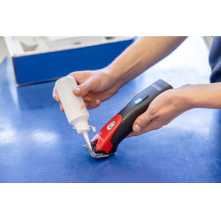 Tosatrice a batteria Favorita CLi Aesculap Rosso