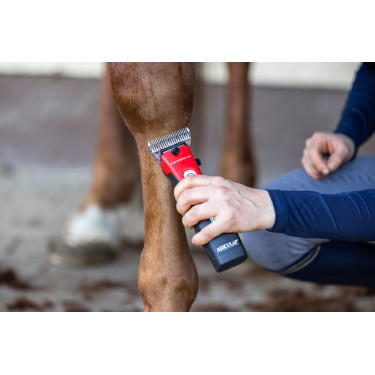 Tosatrice a batteria Favorita CLi Aesculap Rosso