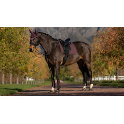 Tapis de dressage LeMieux Essence Square Prugna Viola Tapis de dressage LeMieux Essence Square Prugna Viola