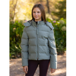 Cappotto da equitazione Young Rider LeMieux impermeabile Daisy Rosmarino Verde Cappotto da equitazione Young Rider LeMieux impermeabile Daisy Rosmarino Verde