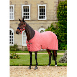 Coperta in pile con monogramma Arika LeMieux Mirtillo rosso Rosa Coperta in pile con monogramma Arika LeMieux Mirtillo rosso Rosa