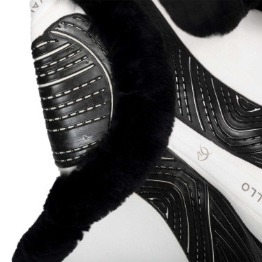 Sottosella Numnah con grip in gel su entrambi i lati e bordo in montone completo Acavallo Bianco / nero