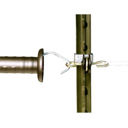 Isolatore a doppio ancoraggio per palo a T AKO, confezione da 4 Isolatore a doppio ancoraggio per palo a T AKO, confezione da 4