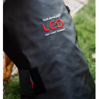 Cappotto per cani terapeutico Horseware con luce rossa a LED Cappotto per cani terapeutico Horseware con luce rossa a LED