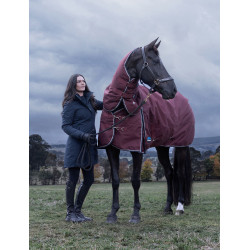 Coperta ComFiTec Essential Turnout Weatherbeeta 220 g con collo staccabile Bordeaux / blu navy