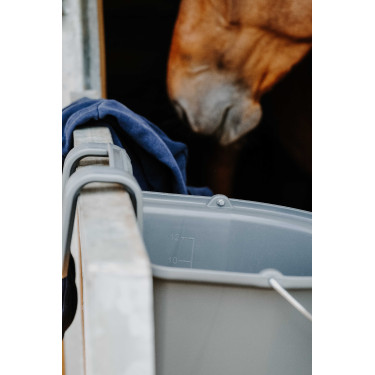 Mangiatoia Hippotonic con ganci e manico Grigio scuro Mangiatoia Hippotonic con ganci e manico Grigio scuro