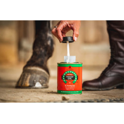 Olio per zoccoli Carr & Day & Martin Tea Tree Olio per zoccoli Carr & Day & Martin Tea Tree