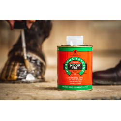 Olio per zoccoli Carr & Day & Martin Tea Tree Olio per zoccoli Carr & Day & Martin Tea Tree