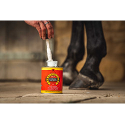 Olio per zoccoli Carr & Day & Martin Daily Hoof Moisturiser Cornucrescine