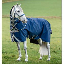 Copripiuma Horseware Amigo 1200D FieldSafe Plus Turnout 250 g Marino / grigio titanio / argento Blu marino Copripiuma Horseware Amigo 1200D FieldSafe Plus Turnout 250 g Marino / grigio titanio / argento Blu marino
