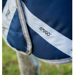 Copripiuma Horseware Amigo 1200D FieldSafe Plus Turnout 250 g Marino / grigio titanio / argento Blu marino Copripiuma Horseware Amigo 1200D FieldSafe Plus Turnout 250 g Marino / grigio titanio / argento Blu marino