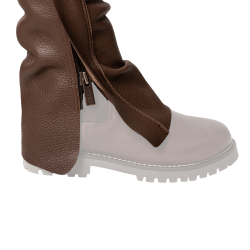 Long Chaps in Pelle Dy'on Marrone