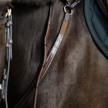 Brustblatt mit geflochtenem Steg D Kollektion Dy'on