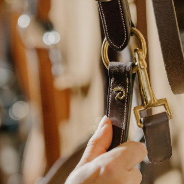 Capezzina in cuoio D Collection by Dy'on Marrone