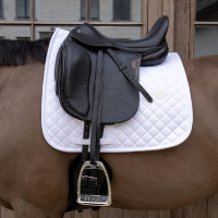 Sottosella in montone Skin Friendly Diamond Dressage Kentucky Bianco
