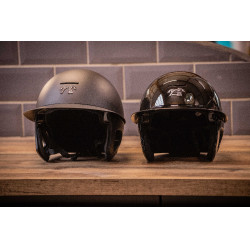 Casco Penelope visiera lunga Nero lucido