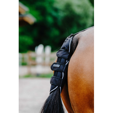 Proteggi-coda Equithème Tyrex 600D Nero Proteggi-coda Equithème Tyrex 600D Nero