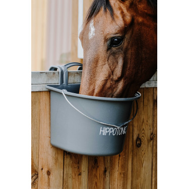 Mangiatoia Hippotonic con ganci e manico Grigio scuro Mangiatoia Hippotonic con ganci e manico Grigio scuro