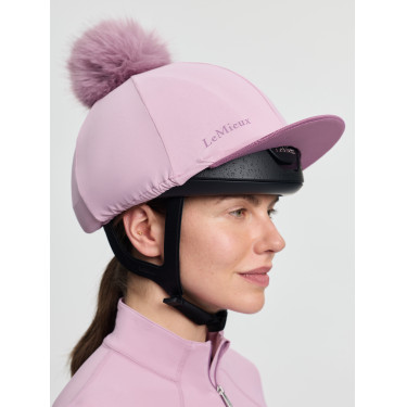 Cappello con pon pon LeMieux amovibile Classico Fondant Rosa Cappello con pon pon LeMieux amovibile Classico Fondant Rosa