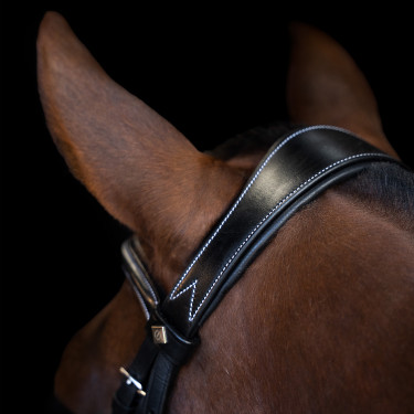 Briglia Imperial Riding con capezzina inglese curva Nero