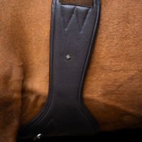 Cinghia da salto anatomica Imperial Riding con fibbie a rullo Nero
