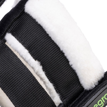 Museruola da pascolo rimovibile AirFlow Deluxe nera Shires FreeGraze Nero