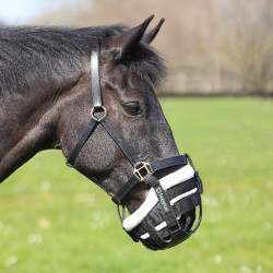 Museruola da pascolo rimovibile AirFlow Deluxe nera Shires FreeGraze Nero