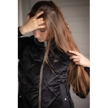Piumino Pénélope Chouki donna