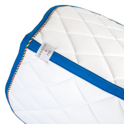 Sottosella da salto Equestro x FISE con bordino con bandiera italiana Bianco / blu di Savoia Sottosella da salto Equestro x FISE con bordino con bandiera italiana Bianco / blu di Savoia