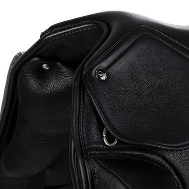 Sella da dressage Supreme New Orleans 4 arcate incluse Nero Sella da dressage Supreme New Orleans 4 arcate incluse Nero