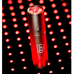 Penna LED rossa per terapia equina Horseware Penna LED rossa per terapia equina Horseware