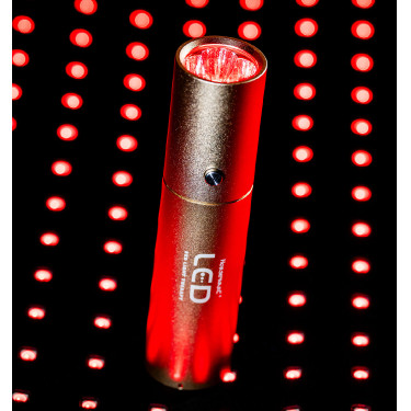 Penna LED rossa per terapia equina Horseware Penna LED rossa per terapia equina Horseware