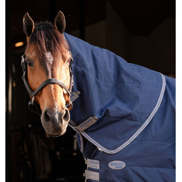 Copricollo da scuderia Horseware Rhino 200g Nero / grigio titanio / blu classico Copricollo da scuderia Horseware Rhino 200g Nero / grigio titanio / blu classico