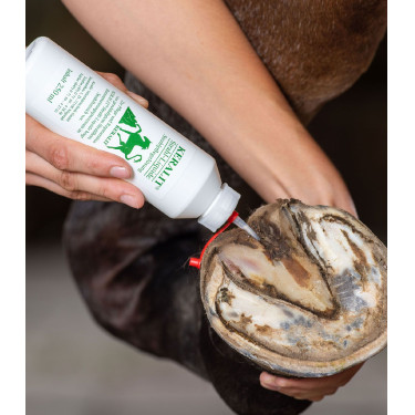 Olio per zoccoli cavallo Keralit – cura del fettone