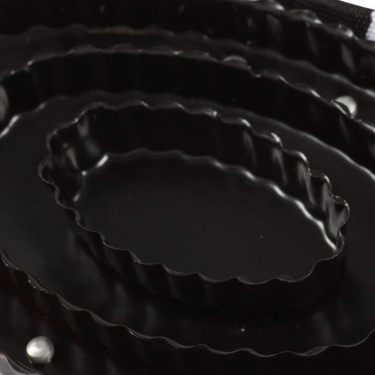 Striglia Waldhausen in metallo Nero