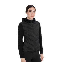 Capospalla tecnico donna con imbottitura frontale Equestro Capospalla tecnico donna con imbottitura frontale Equestro