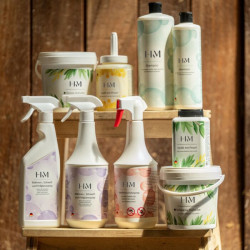 Spray districante lucente HKM Bianco Spray districante lucente HKM Bianco