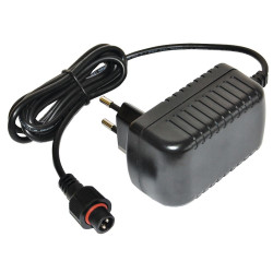 Elettrificatore misto 12V / 230V AKO Duo Power X 2500 Elettrificatore misto 12V / 230V AKO Duo Power X 2500